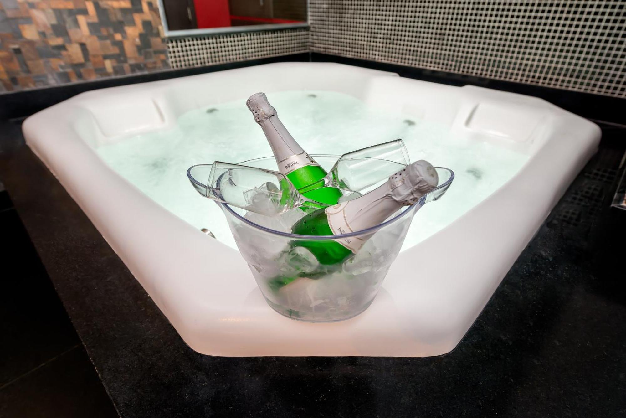 Zapt - Adults Only Hotel do amor